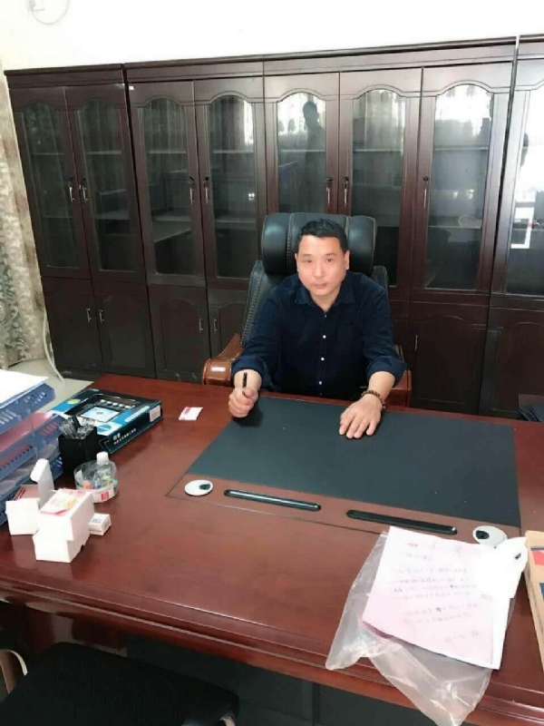 艺术家的第一张照片--明溪婚介网