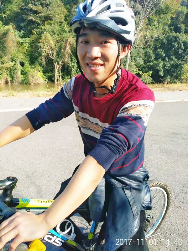 丹叶的第一张照片--明溪婚介网