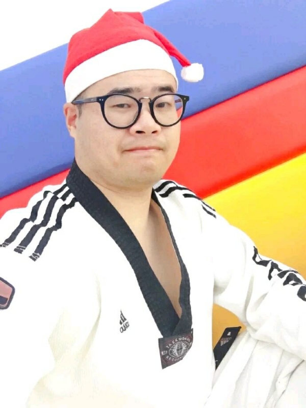 何当重相见的第一张照片--明溪婚介网