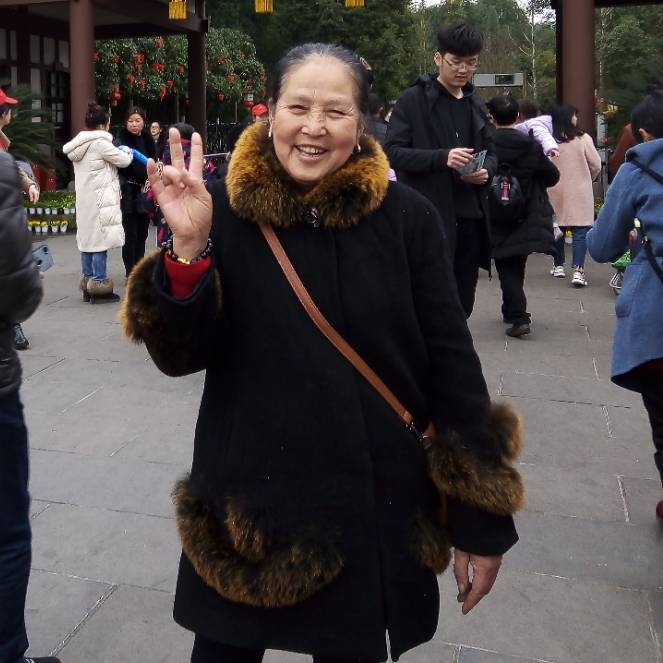 刘刘的第一张照片--明溪婚介网