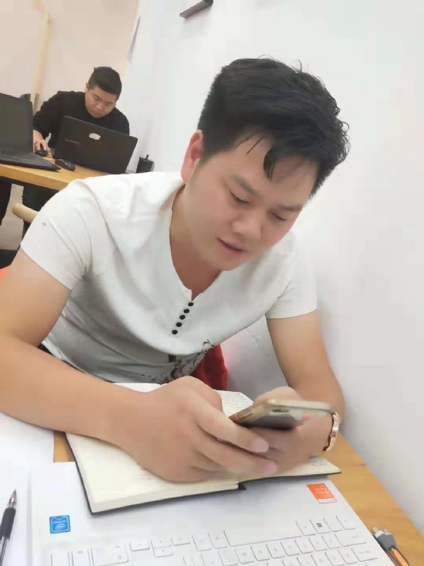 麒麟的第一张照片--明溪婚介网
