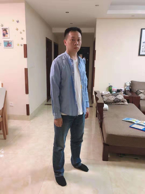 以勒的第一张照片--明溪婚介网