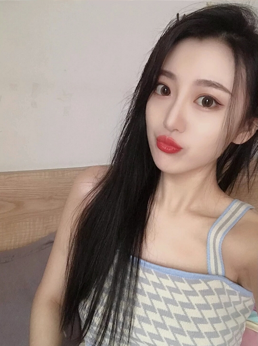 倩倩的第一张照片--明溪婚介网