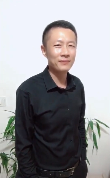 地huhi的第一张照片--明溪婚介网