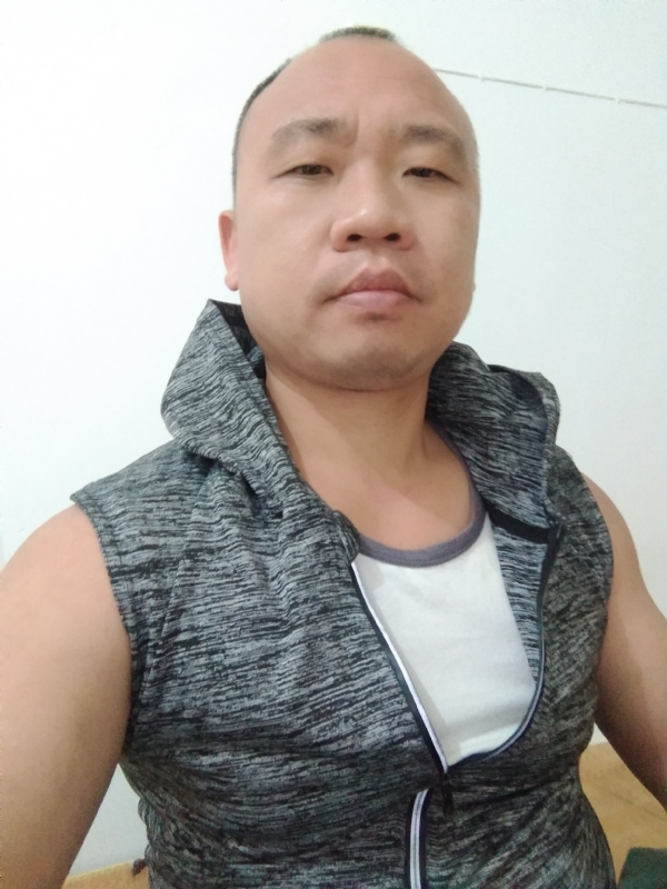 whm的第一张照片--明溪婚介网