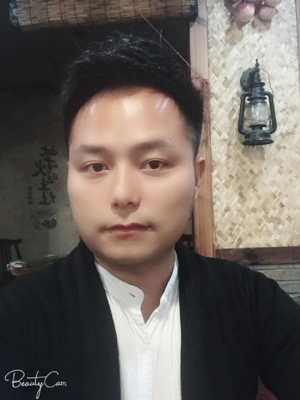 亦初的第一张照片--明溪婚介网