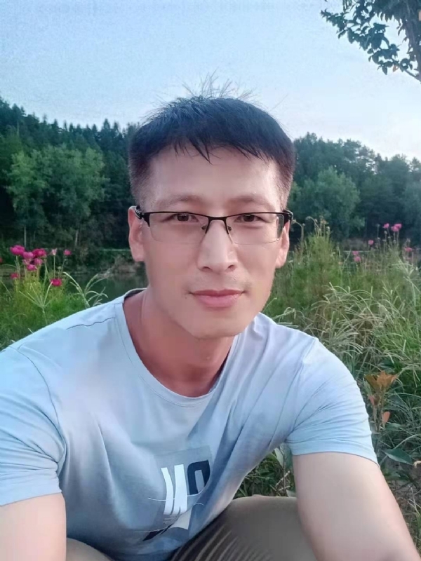 零零柒的第一张照片--明溪婚介网