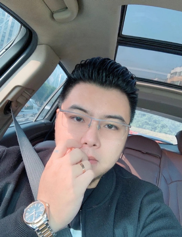 把苹果咬哭的第一张照片--明溪婚介网