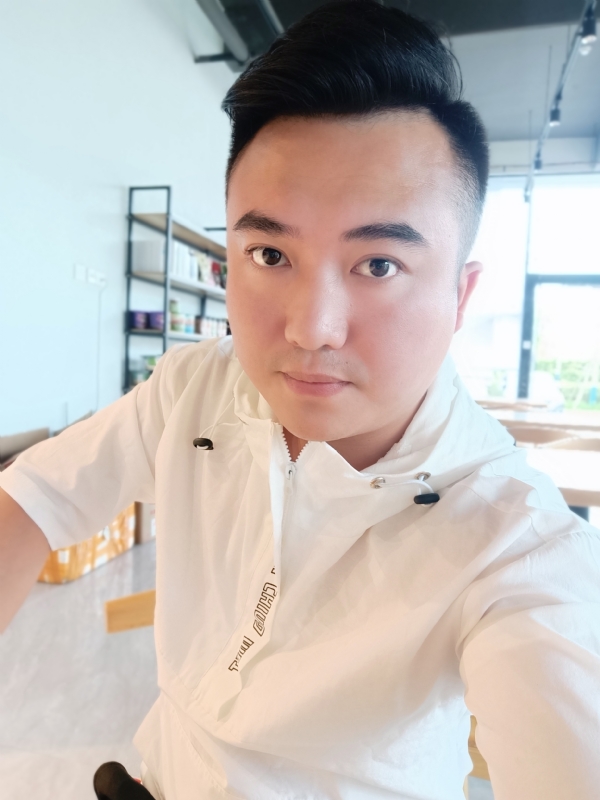 王先生的第一张照片--明溪婚介网