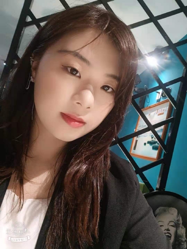 带翅膀的小猫的第一张照片--明溪婚介网