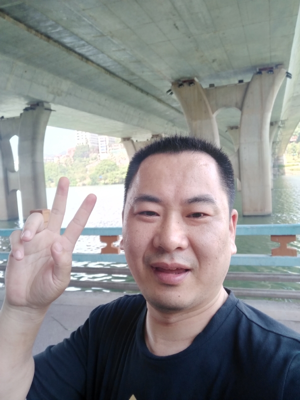 上人的第一张照片--明溪婚介网