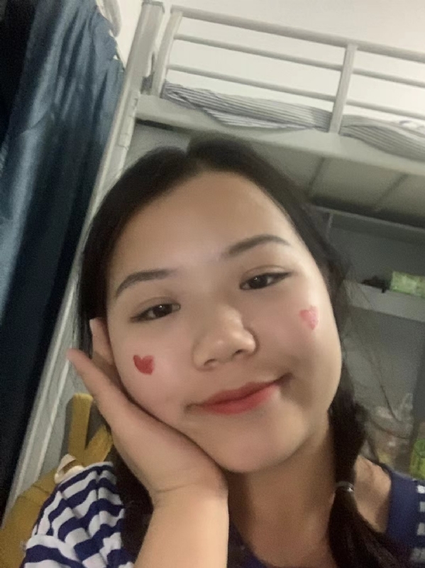 轻轻的一片云的第一张照片--明溪婚介网