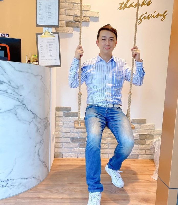 陈道明的第四张照片--明溪婚介网