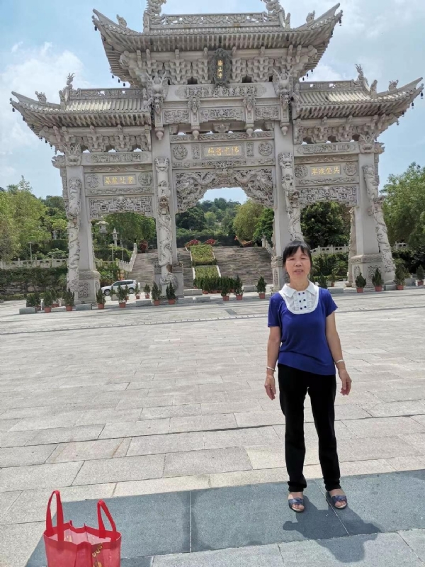 面朝大海春暖花开的第一张照片--明溪婚介网