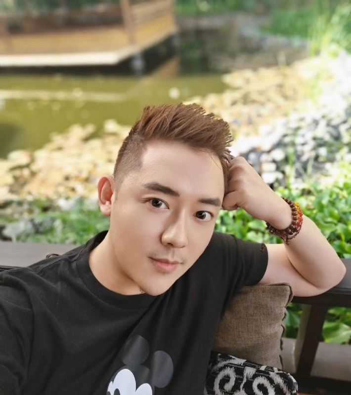 黄家豪的第二张照片--明溪婚介网
