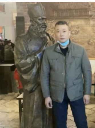 小峰的第一张照片--明溪婚介网
