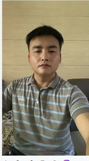走在红毯那一天的第二张照片--明溪婚介网