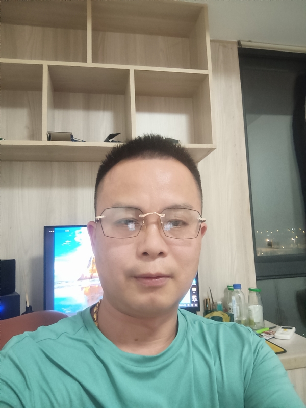 逍遥霸道的第一张照片--明溪婚介网