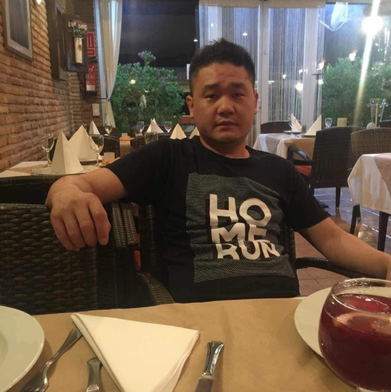 海外游子的第三张照片--明溪婚介网
