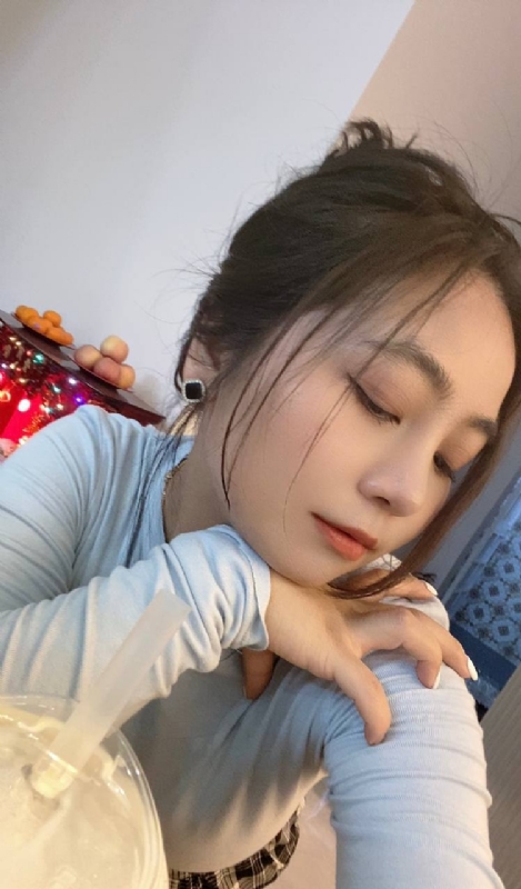 艳秋的第一张照片--明溪婚介网