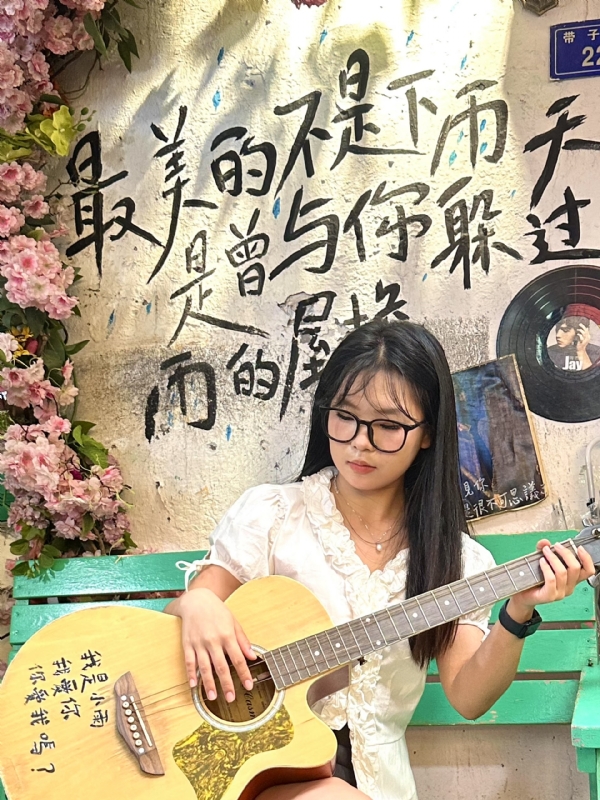 魔仙的第一张照片--明溪婚介网